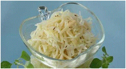Капуста белокочанная с яблоками