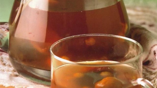 Компот из чернослива, изюма и кураги